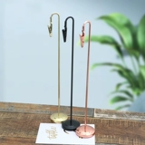 Трехмерная карта Clip Metal Desktop Sticky Note Clip Clip Photo Clip Hotel Restaurant Desk Clip Оригинальная свадебная стойка для карты.