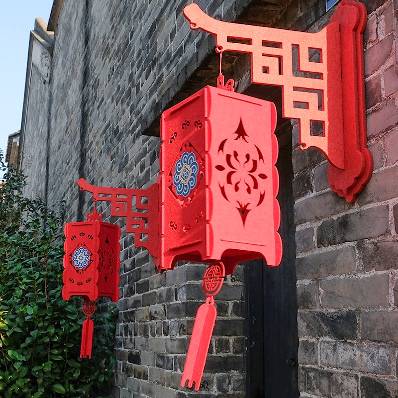 New Year Decoration Pendant Large Red Lantern Bracket Indoor Gate Yard Arrangement Fu Character Suspension Pendant Accessories For Spring Festival Hanging Decorations