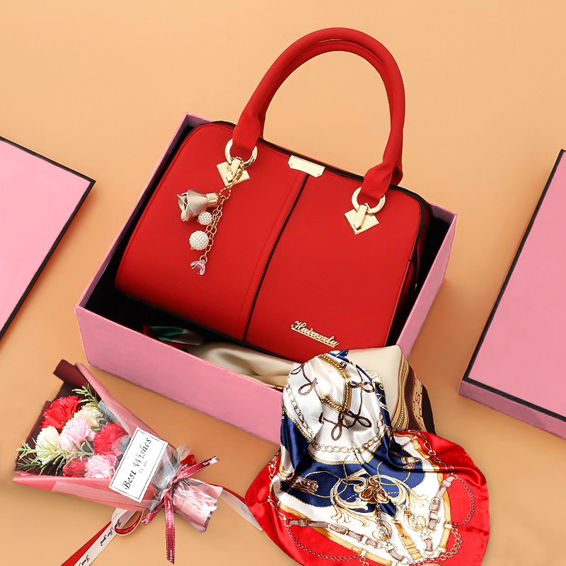 Mother's Day to Mother's Practical Birthday Gift 40-50-year-old 50 to mother-in-law's elders refined high-end bag wrap surprises