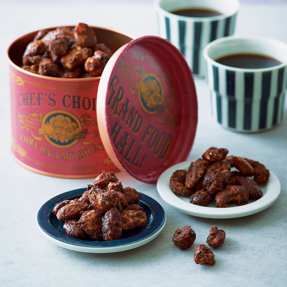 Aaron House Spot Japan Winter Qualifies Coffee Roasted Shummy Nuts Gift Boxes boxed 200g-Taobao