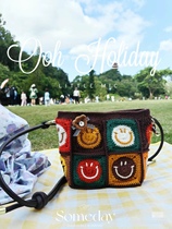 Finished product] Grandmother Gweaving Pack Smiley Face Bag Cute wool stitched handbag Handmade Diagonal Satchel Bag