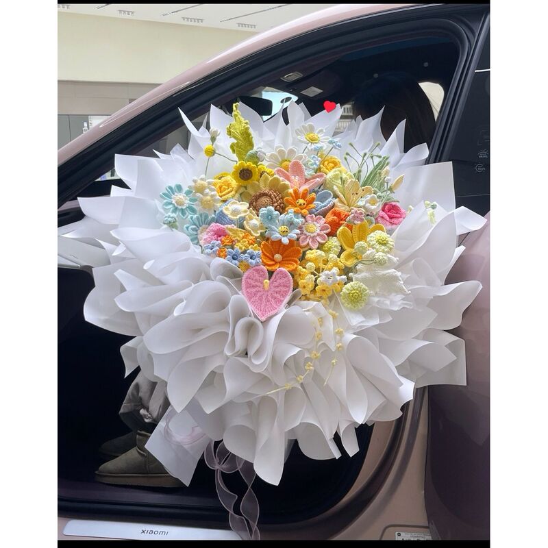 Finished Handmade Crocheted Yarn Oversized Dopamine Round Bouquet Woven Flowers Valentine's Day Mother's Day Gift