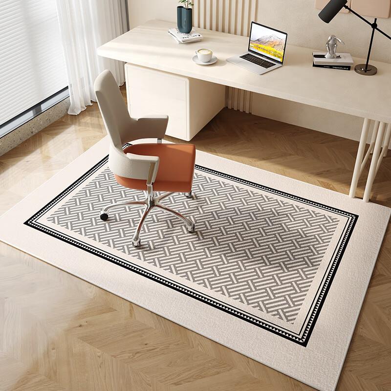 81块买块“静音地毯”。我靠它拯救了整栋楼的邻居。