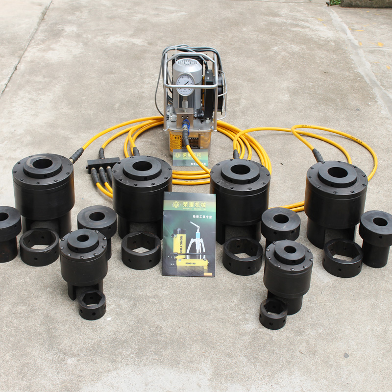 Bolt stretcher hydraulically integral two-piece m30m36m42M48 bisection stretcher hydraulic bolt customisation