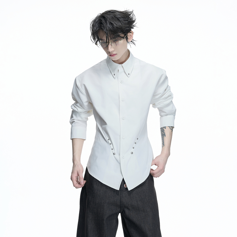 Argue Culture Pleated* Heavy-Duty Studded Waist-Cinching Straight-Shoulder Shirt with Court Sleeves and Elegant Drape Design Argue Culture Pleated* Heavy-Duty Studded Waist-Cinching Straight-Shoulder Shirt with Court Sleeves and Elegant Drape Design