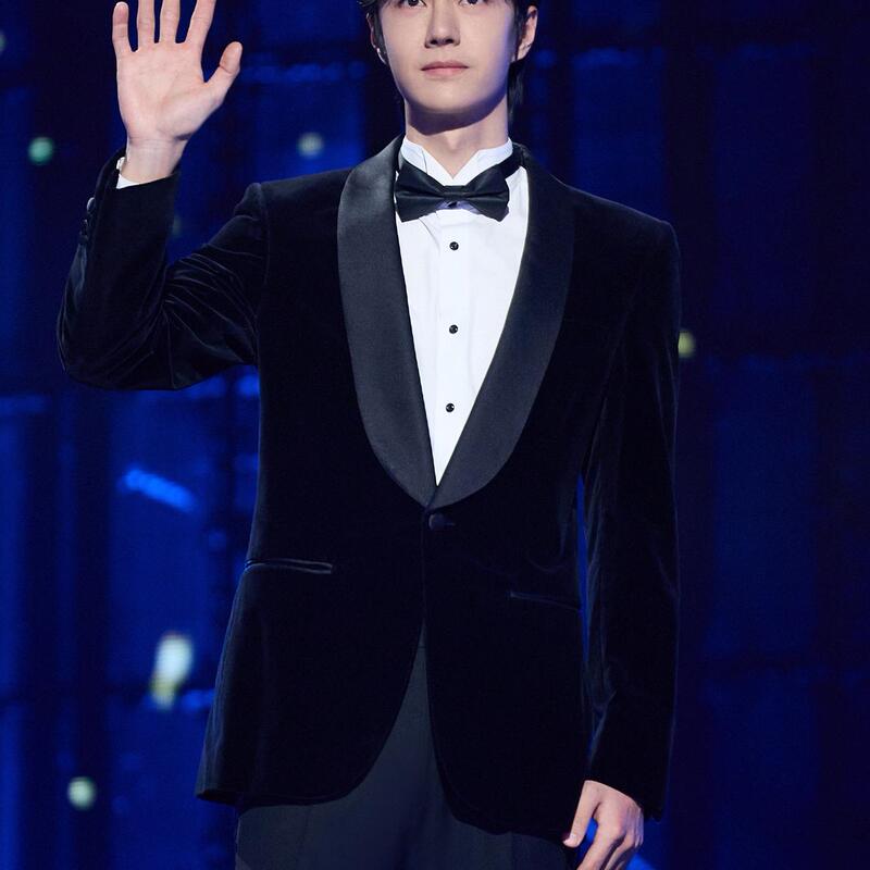 Wang Yibo's Same Style Suit for Men, Gold Velvet Imported Velvet, Slim Fit, Autumn and Winter Color-Blocking Business Suit Jacket, Trendy