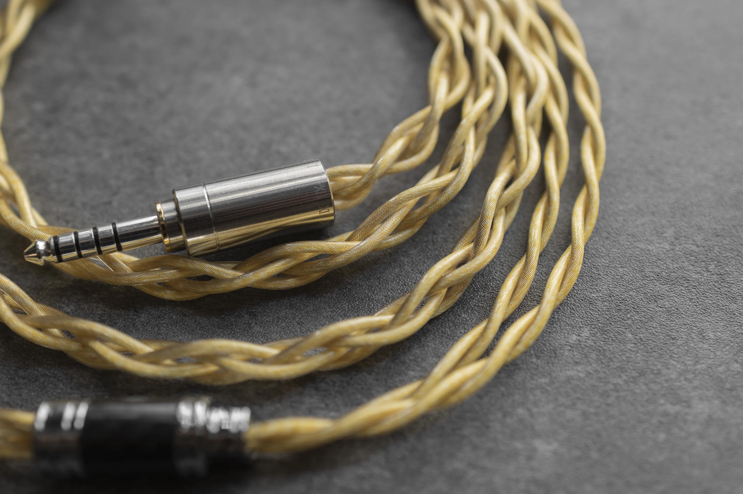 Новый флагманский кабель XoneAudio Sol Sun Shenhuan - среднескоростной сбалансированный высококачественный кабель для обновления наушников Изображение 1