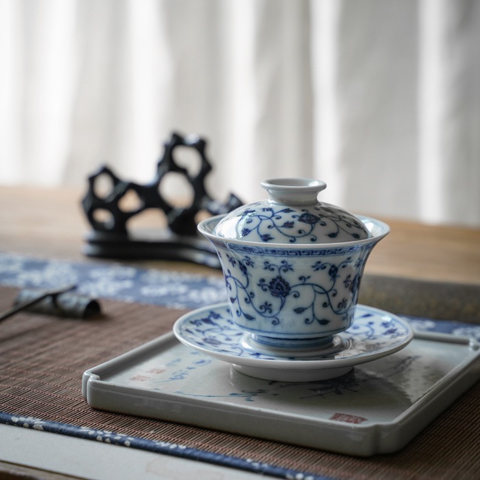 Clouds and streams to be observed on the moon | Qinghua Tangle Branches Flowers 3-only horseshoe cover bowls Jingdezhen ancient façade as green flower porcelain-Taobao