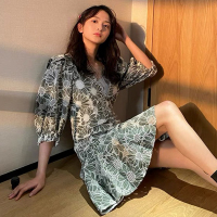 SD Chunyuan IULV2025 spring and summer new French daisy embroidery V-neck puff sleeve ruffled temperament dress