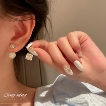 Real gold plated a two-wear geometric mesh water drill ear nail 2022 New wave light and luxurious senior feel earrings woman