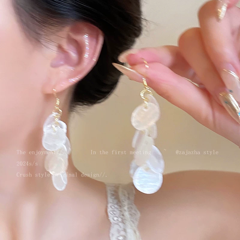 Серьги с кисточками, клипсы на уши, бохо стиль