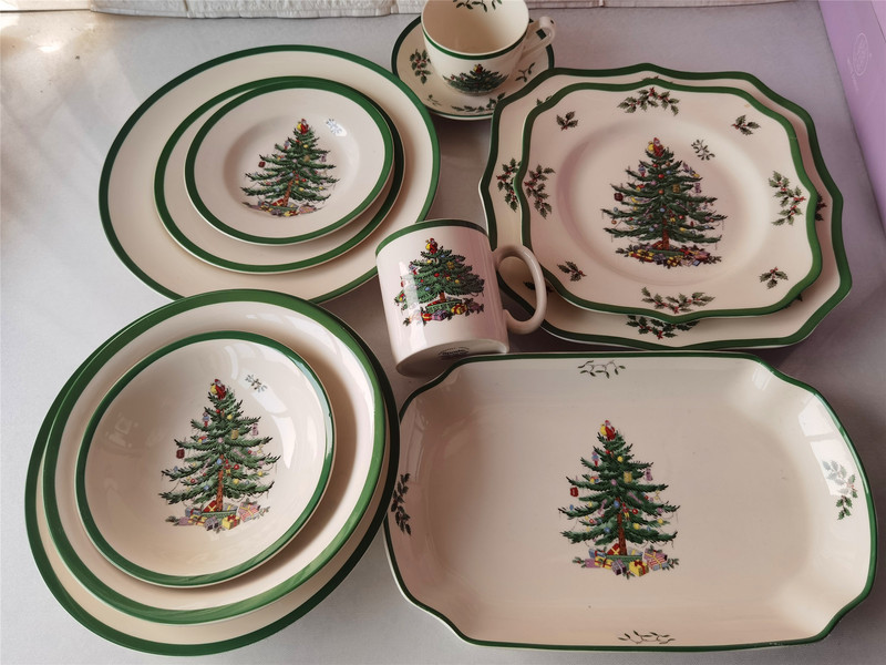 Export Original Classic Green-Edged Series Christmas Set, Large and Small Square Plates, Large and Small Bowls, Fish Plates, Coffee Cups and Saucers