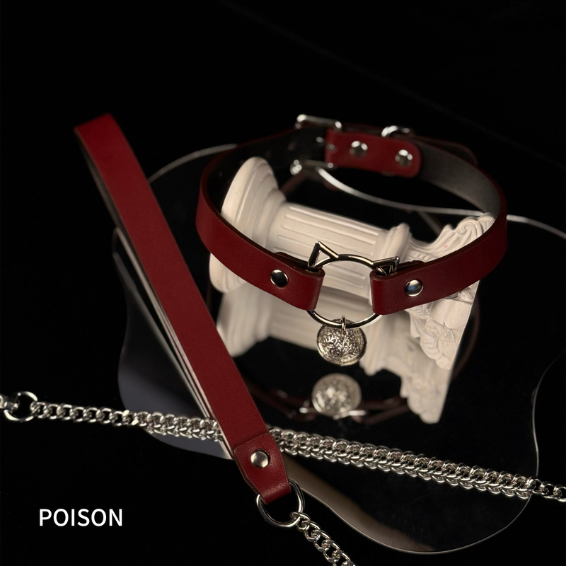 Poison Bell Hollow Cat Collar Women's Leather Engraved Subculture Choker Necklace