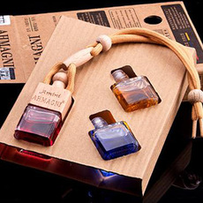 Ароматерапия Пылезащитный чехол 汽车车载香水挂件悬挂式香薰男士专用轿车专享清香持久小车装饰品