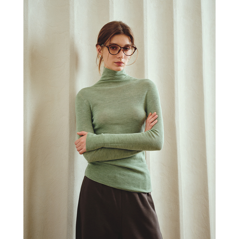 Whale-Like Imported 100% Sheep Wool Seamless One-Piece Knitted Base Shirt for Women, 2026 Autumn and Winter Turtleneck Inner Sweater