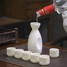 Ликер Cup 羊脂玉白酒杯套装黄酒饭店家用高档陶瓷描金古风酒盅日式清酒酒壶