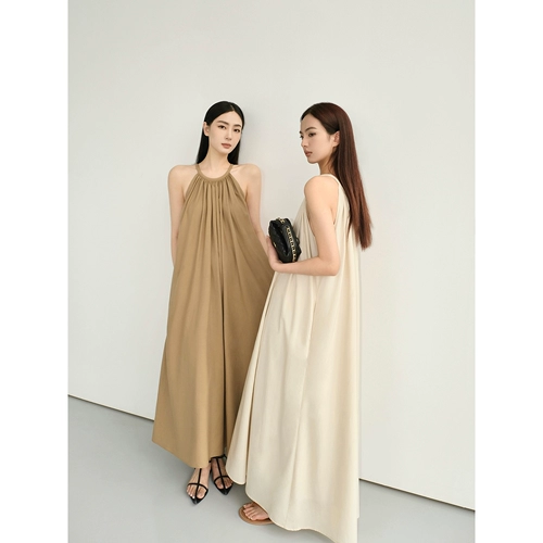 Zhou Miao Zhoumiao 100 Laiser Wanging Neck Camisole Платья, плиссированная слабая юбка детей