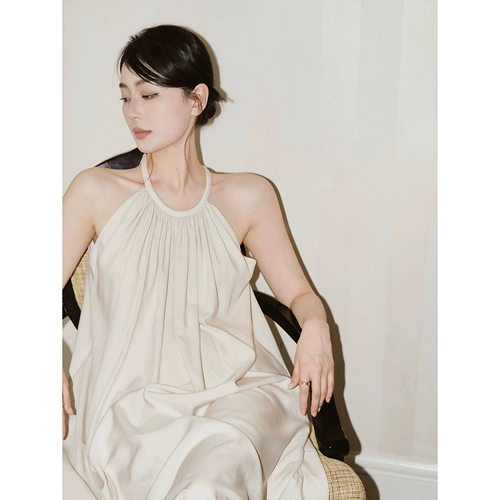 Zhou Miao Zhoumiao 100 Laiser Wanging Neck Camisole Платья, плиссированная слабая юбка детей