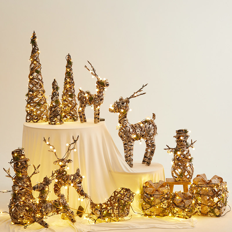 Honghan Christmas iron gift box three-piece set Christmas deer cart snowman hotel shopping mall window decoration ornaments