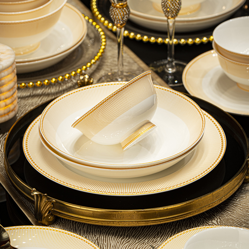 Jingdezhen Bone China Tableware Set 2026 New Model High-End Light Luxury Ceramic Bowl and Plate Set for Home Use Housewarming Gift