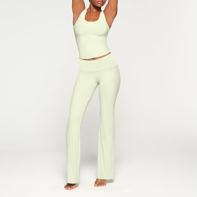 Skims Kardashian Style Soft Lounge Tank /Fold over Pant Casual Pants Skims Kardashian Style Soft Lounge Tank /Fold over Pant Casual Pants