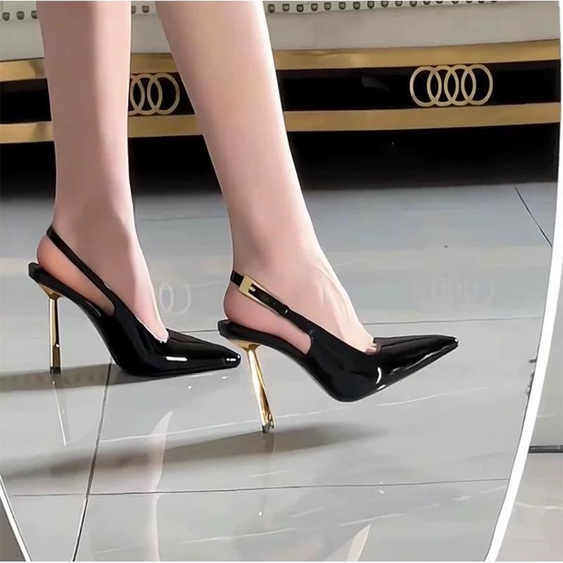 Small Gold Bar High Heels 2026 New Style Black Elegant Sexy Mature Single Shoes Patent Leather Pointed Toe Stiletto Backless Sandals