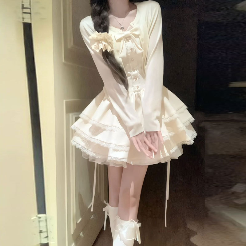 French-Style Sweet and Unique Super Stylish Cardigan Coat and Puffy Cake Dress Two-Piece Set for Petite People to Wear in Spring