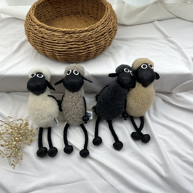 【Xiangjie's Careful Selection】Little Sheep Bag Charm Keychain Pendant