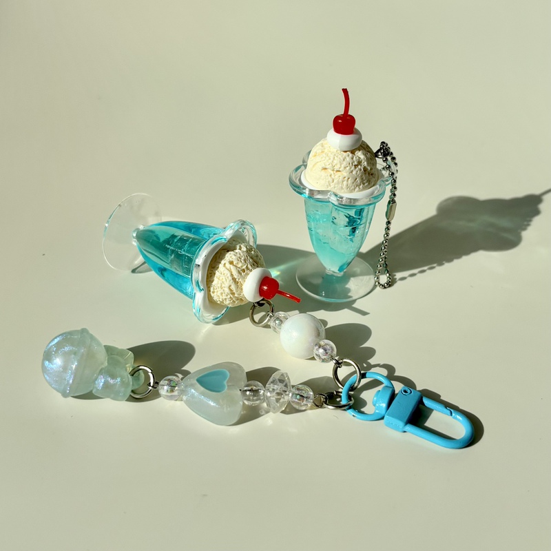 Showa Era Blue Wine Glass Pendant Cherry Vintage Resin Finished Product Phone Bag Keychain Girl Gift Showa Era Blue Wine Glass Pendant Cherry Vintage Resin Finished Product Phone Bag Keychain Girl Gift