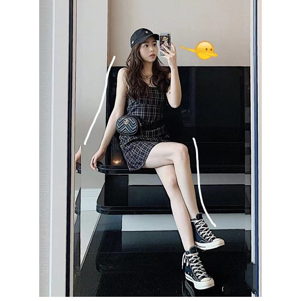 匡威官网图片：揭秘经典帆布鞋背后的潮流密码！-匡威-淘宝百科网, image size:1014x1014