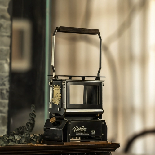 Черный однотонный жук, новинка 2025 года, настольная печь, уличная портативная ретро-лампа, масляная плита, атмосфера для кемпинга, керосиновая лампа