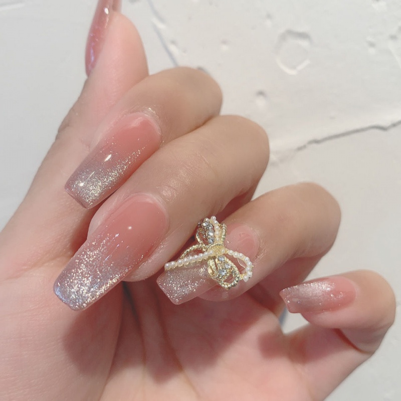 Nail Art Butterfly Jewelry Three-dimensional Manicure Butterfly Jewelry Three-dimensional Super Flash Rhinestone Exquisite Bow Tie Zircon