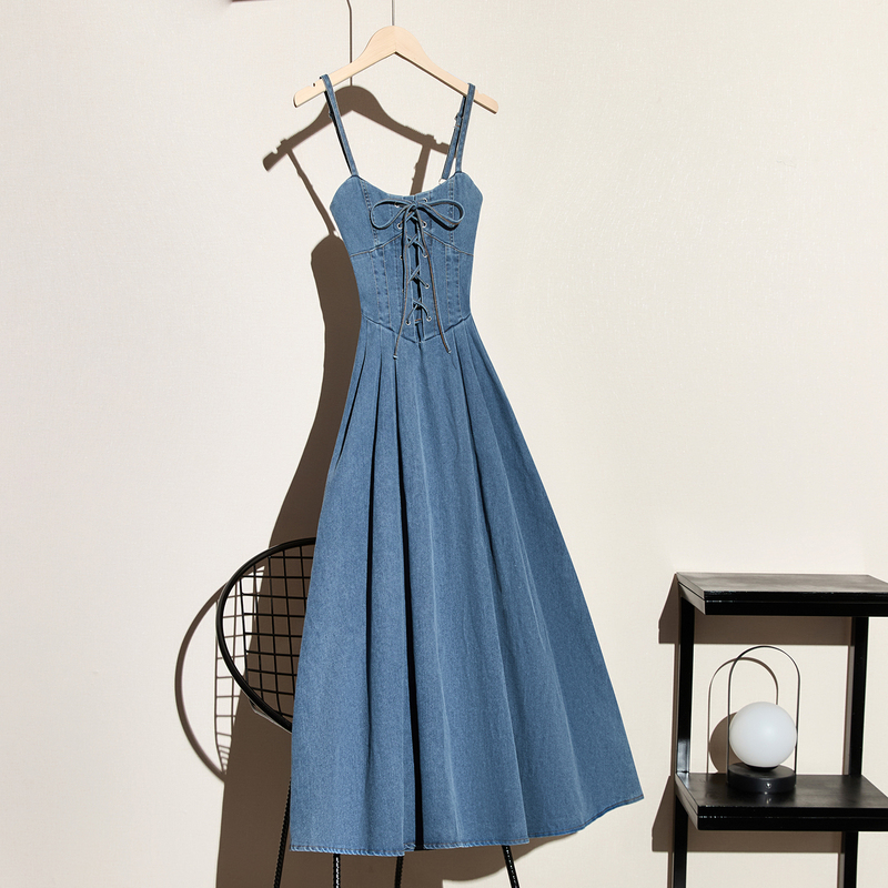 La Chapelle Age-Reducing Denim Suspender Dress for Women 2026, Tie-Waist Slimming Mid-Length Light Blue Dress