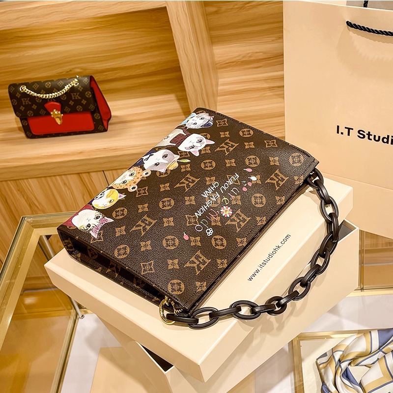 Hong Kong 2023 new pack old flower bag washing bag Single shoulder bag slanted satchel chain axillary handbag handbag-Taobao