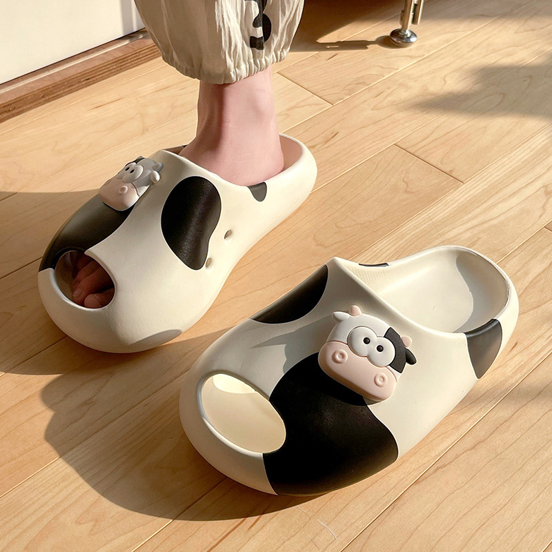 Puxieva Cow Slippers for Women, New Summer Style Indoor Home Bathing Student Non-Slip Slippers for Women to Wear Outside