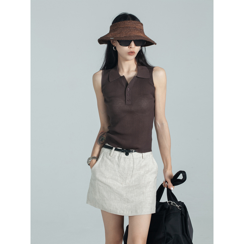 Minimalist Old Money Style Lapel Knitted Sleeveless Vest for Women, Summer French High-Fashion Commuter Slimming Polo Shirt Top