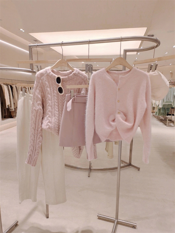 Gentle French-Style Chic Little Chanel-Inspired High-End Pink Fluffy Knit Sweater Mohair Top Cardigan