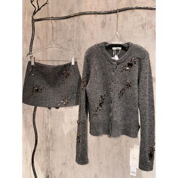 Age-Reducing, Beautiful and Stylish Suit Dress, French Light Luxury, High-End Feel, Sophisticated Temperament, Versatile Knit Top, Casual Short Skirt for Women