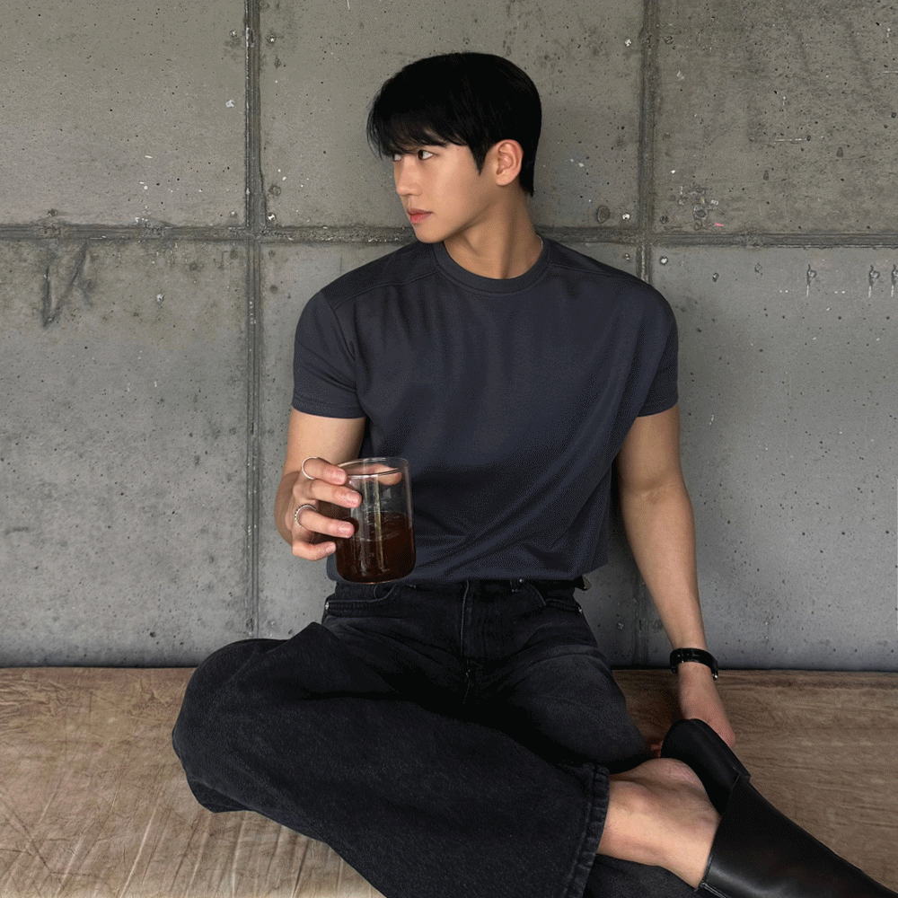 Myq Men's Slim Fit Short Sleeve T-Shirt for Summer, Cleanfit Korean Style Commuter Round Neck Short T-Shirt — تصویر 1