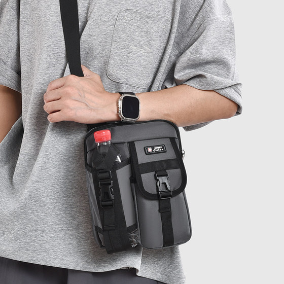 
Large capacity Oxford cloth wear-resistant kettle shoulder mobile phone bag new men and women's outdoor casual sports crossbody bag