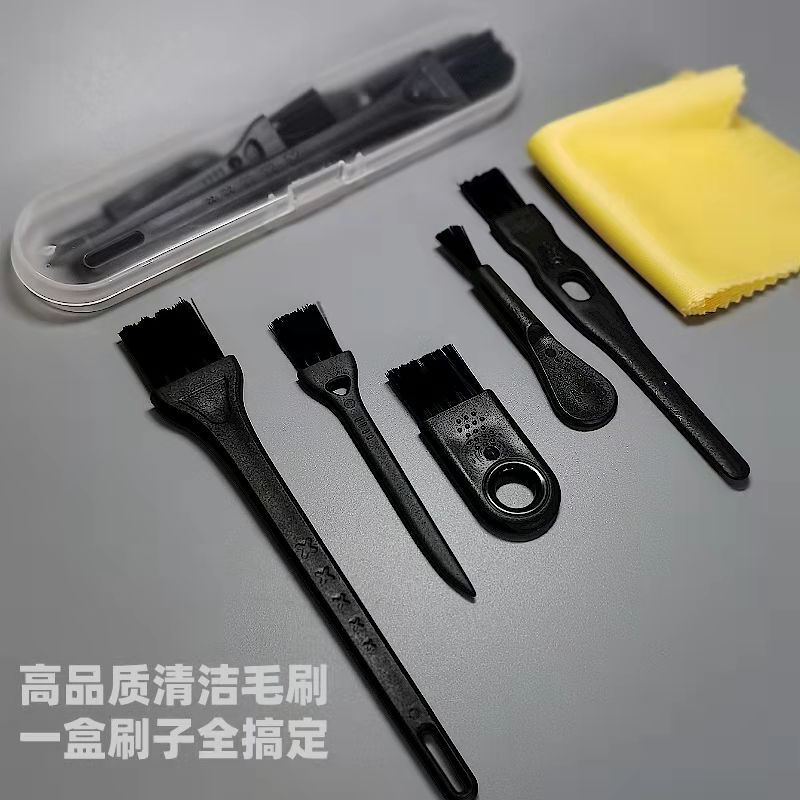 High-Quality Cleaning Brush Suitable for Braun, Panasonic, Feike, and Philips Shavers, Maintenance and Care Cleaning Brush