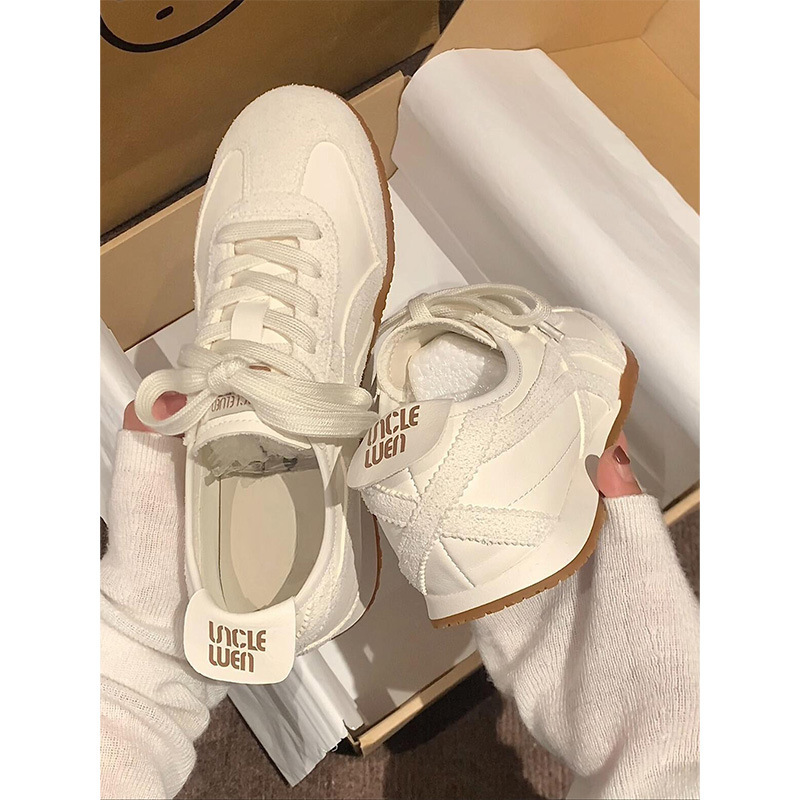 [Fanfuna] Retro Gat-Style Sneakers for Women 2025 New Summer Soft-Soled Flat Versatile Casual Sports Shoes