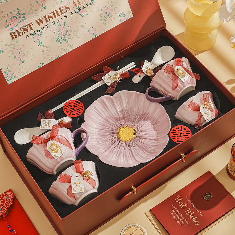Wedding Gifts for Newlyweds, High-End and Practical Tableware Sets, Gifts for Best Friends, Wedding Boxes for the Bride, Engagement Gifts Wedding Gifts for Newlyweds, High-End and Practical Tableware Sets, Gifts for Best Friends, Wedding Boxes for the Bride, Engagement Gifts