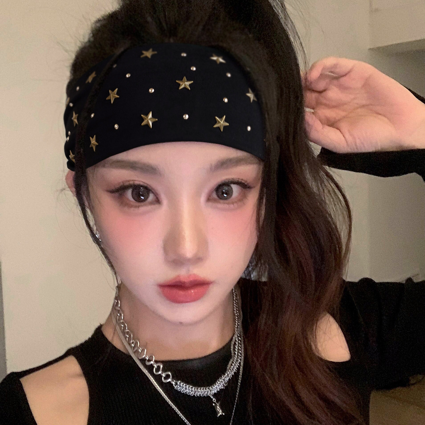 American retro studded star headband for women, versatile sports headband, yoga and fitness headband, hairband to cover gray hair, head accessory