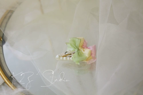 Импортная радужная заколка для волос ручной работы с бантиком