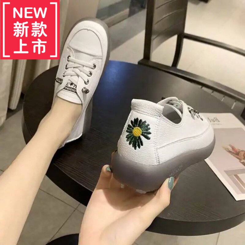 Free try on 2020 women's spring new single shoes fashion trend super soft bottom all-match sneakers