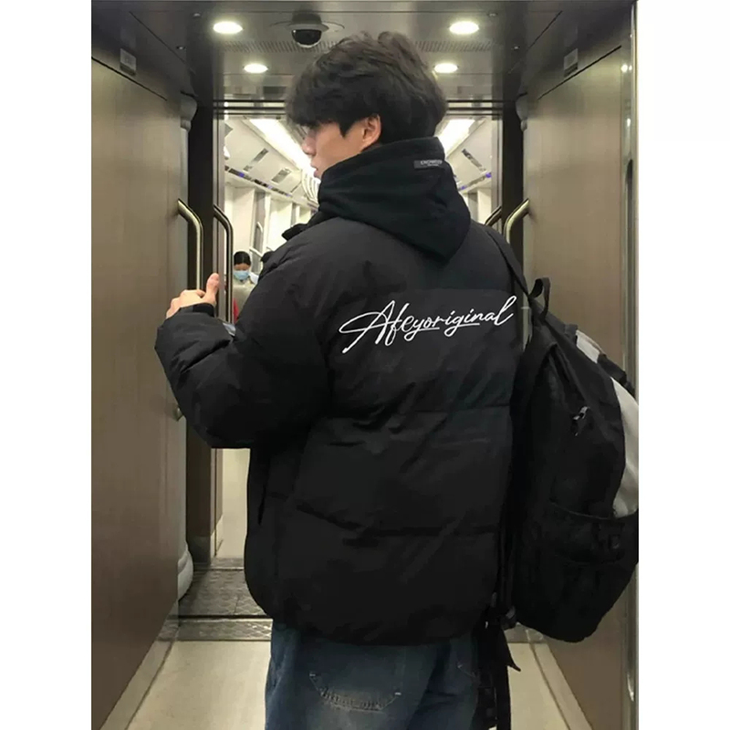 Black Stand-Collar Lettered down Jacket for Men, Winter American-Style Youth Puffer Jacket, Cool Trendy Brand Thick Cotton Coat