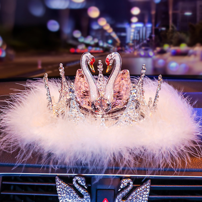 Apply Penz BMW Audi Crown Crystal Swan Swing Piece Shake-up Vehicular Interior Supplies Lady