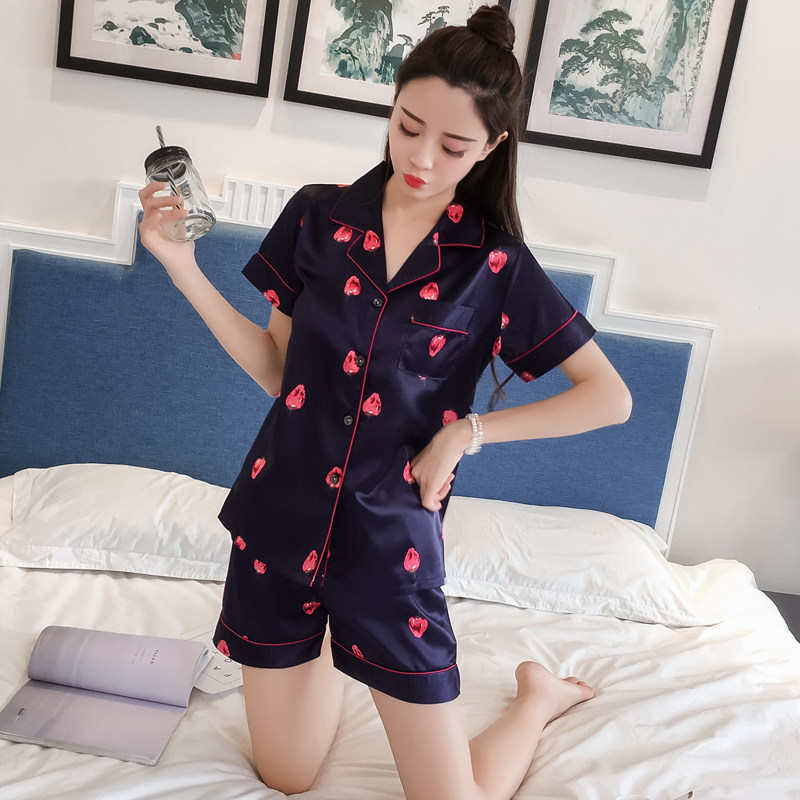 Han Edition of Qingxiang Students two sets of simulated silk outer home suit