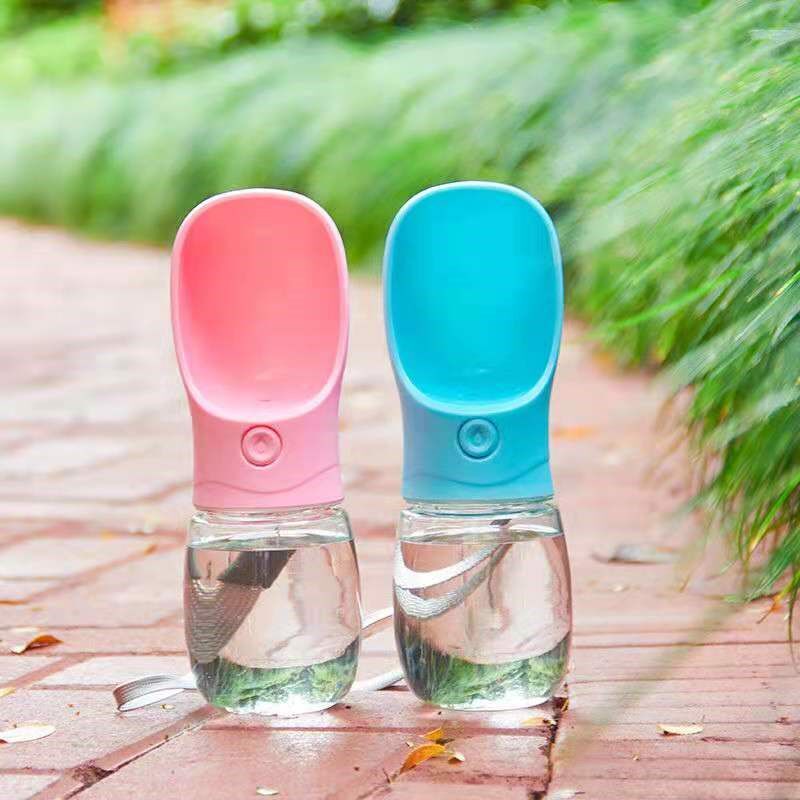 Pet water cup rabbit dog small dog water bottle large-capacity multi-functional outdoor water bottle go out portable feeding cup